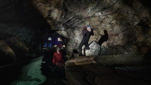 Grand Theft Hamlet 2024